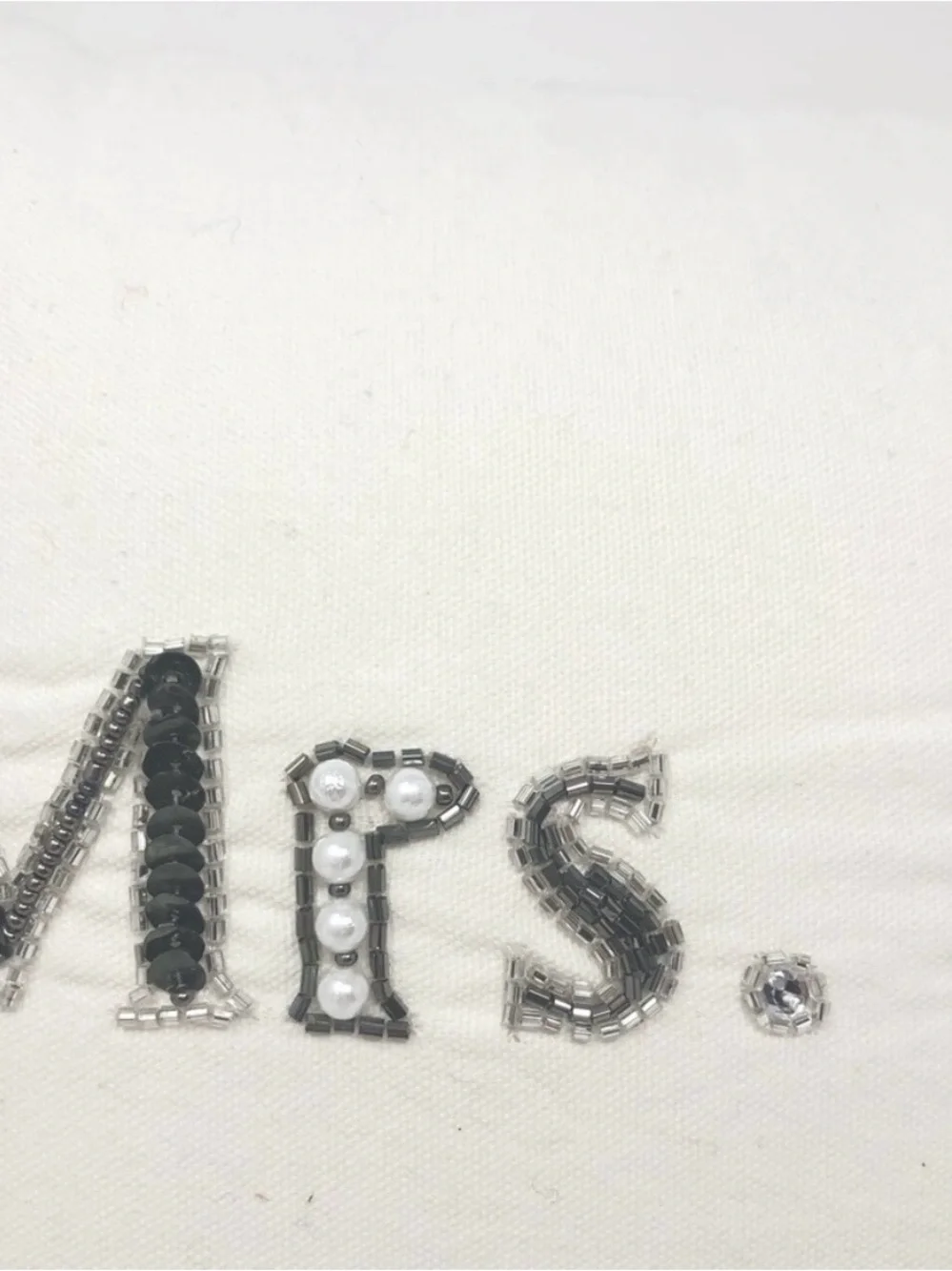 NWT Mrs. Always Right Rhinestone Accent Pillow White Wedding & Newlywed Décor